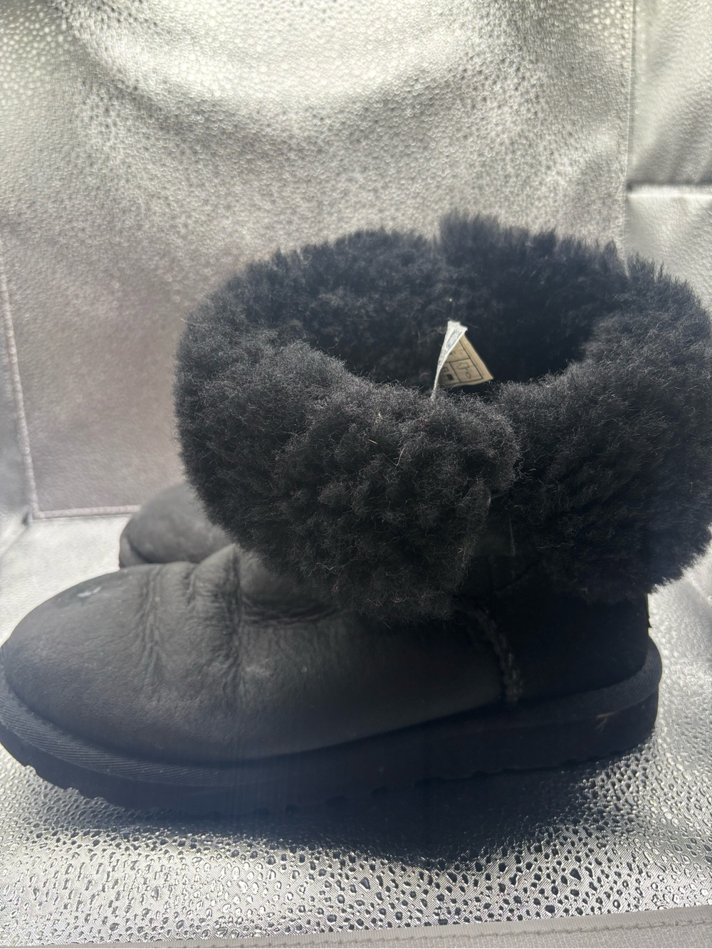 UGG Australia Bailey Button Boots US Size 6 Black Suede Short Fold Over